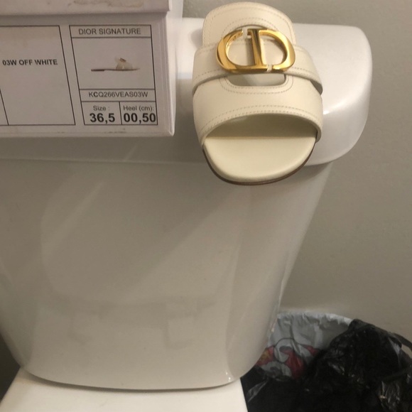 Dior Signature Calfskin Slides, off white, 36.6 - Picture 2 of 3